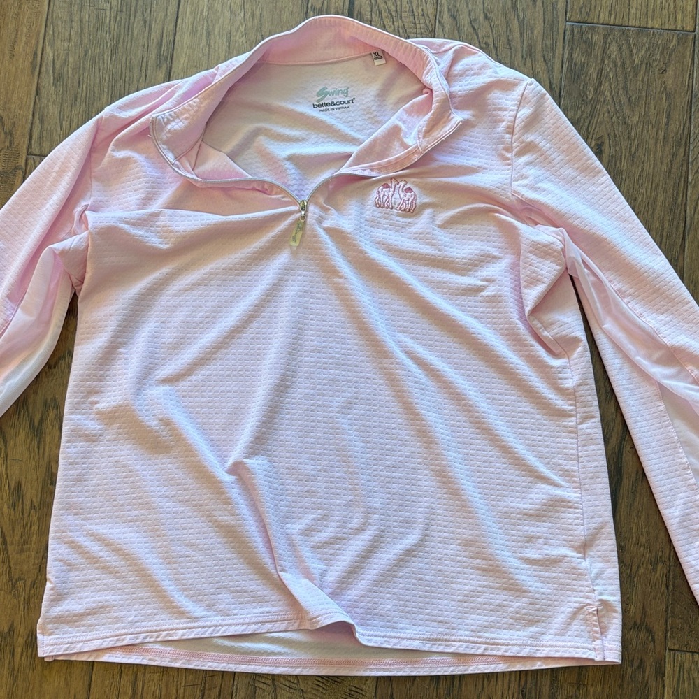 Swing Bette and Court Pink Long Sleeve Quarter-Zip Top Kissing Camels 🐫